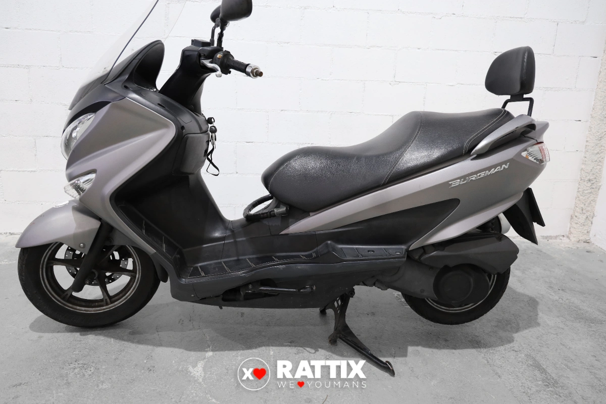 SUZUKI Burgman 125 Abs my14